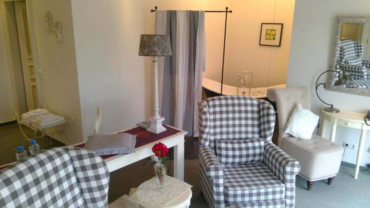 Gaestehaus Chalet Ochtrup Bagian luar foto